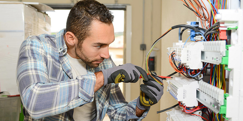 izmir elektrikci ustasi